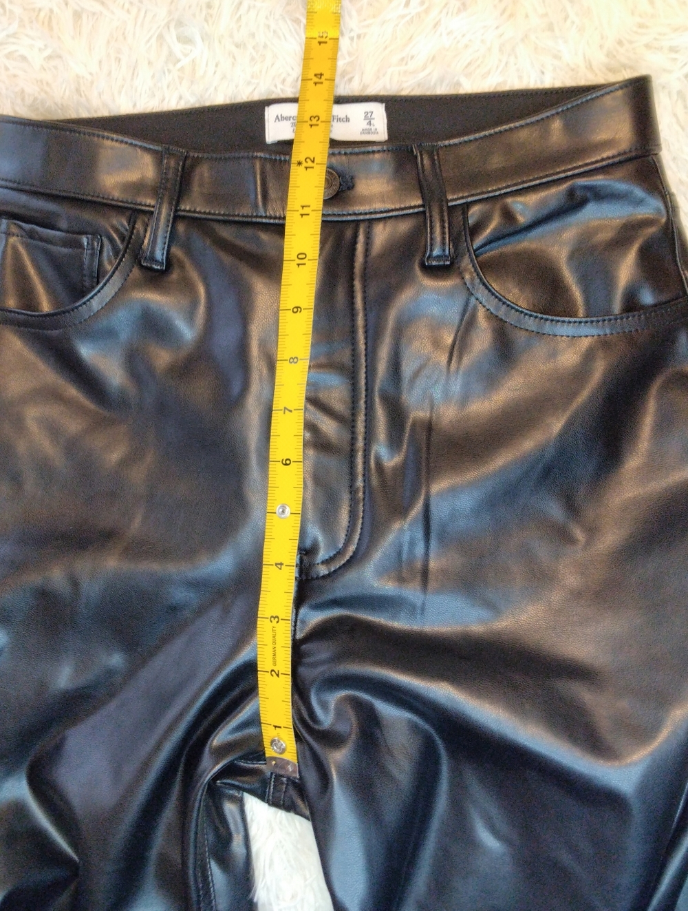 Abercrombie & Fitch The 90s Straight Ultra High Rise Faux Leather Pant CurveLove - Picture 8 of 9